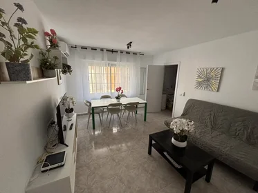 Apartamento inteiro em Calle Nueva, , imagem 2 de 10