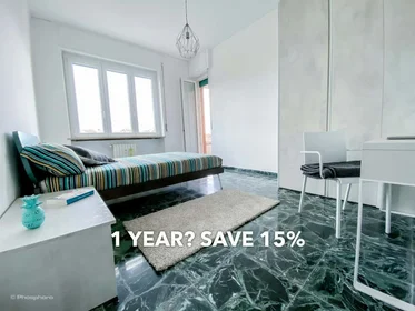 Stanza privata in Via della Torre Marcantonio, 37, 37131, Verona, IT, immagine 1 di 10