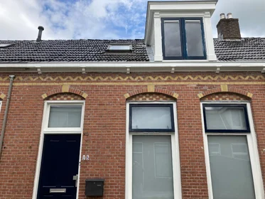 Chambre privée à Jan van de Capellestraat, image 1 de 5