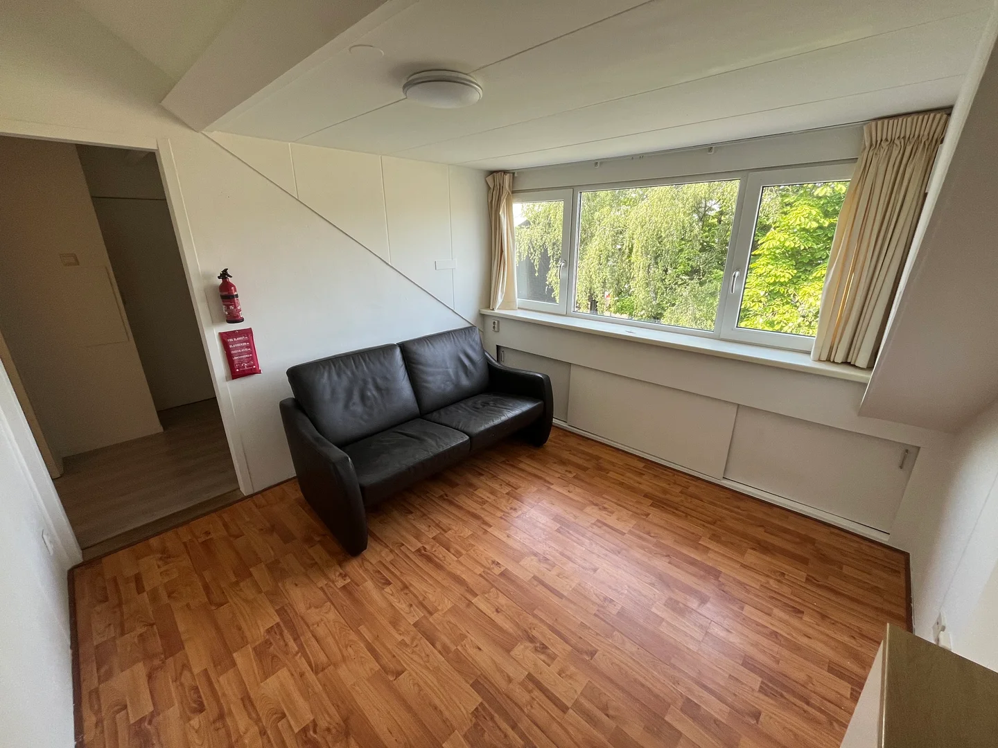 Quarto acolhedor para estudantes disponível em 