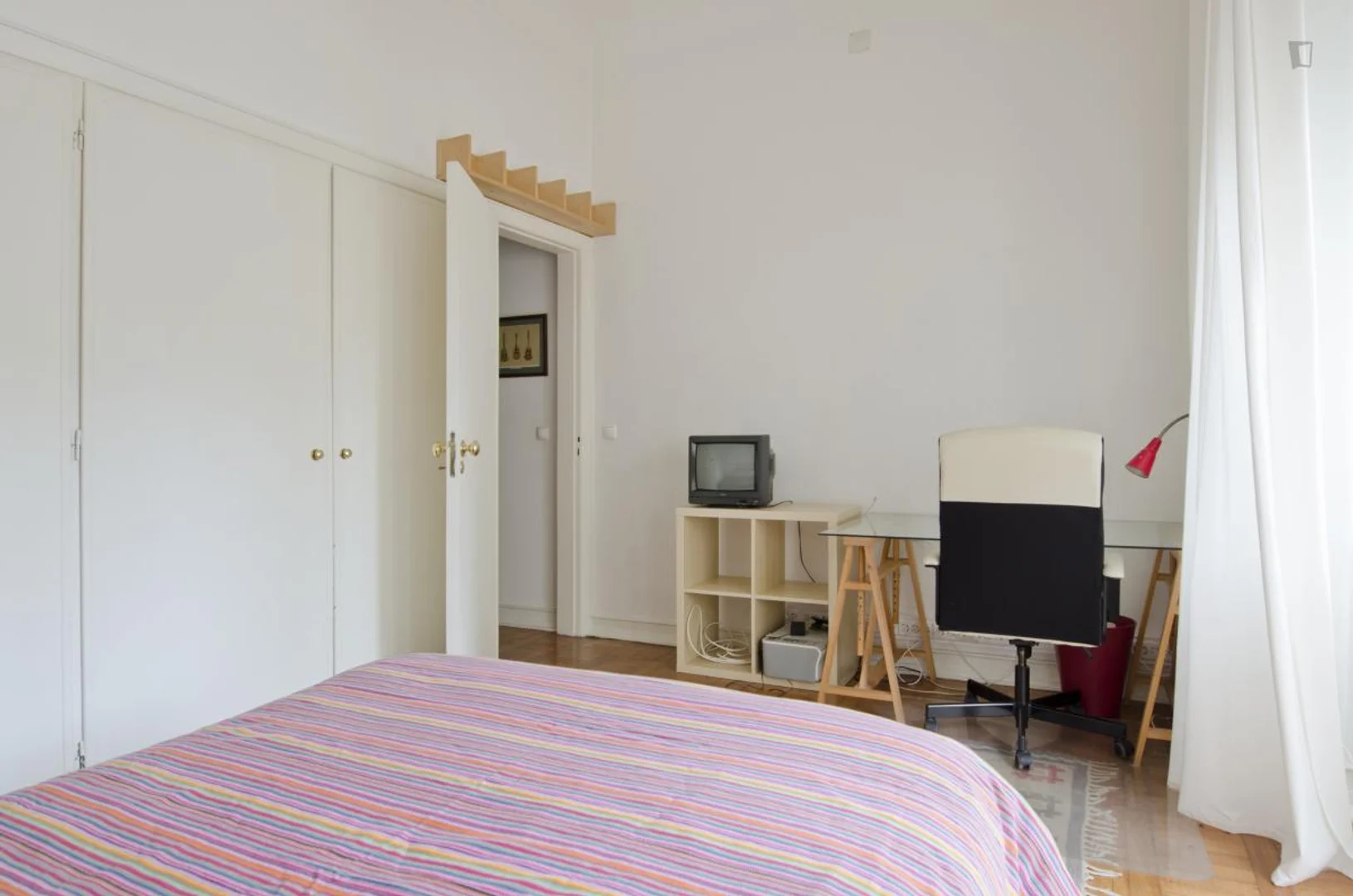 Studentenfreundliches Zimmer in  mit modernen Annehmlichkeiten