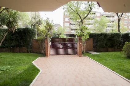 Private room at Calle Ramonet, image 25 of 26