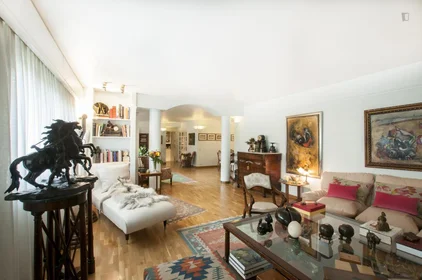 Private room at Calle Ramonet, image 6 of 26