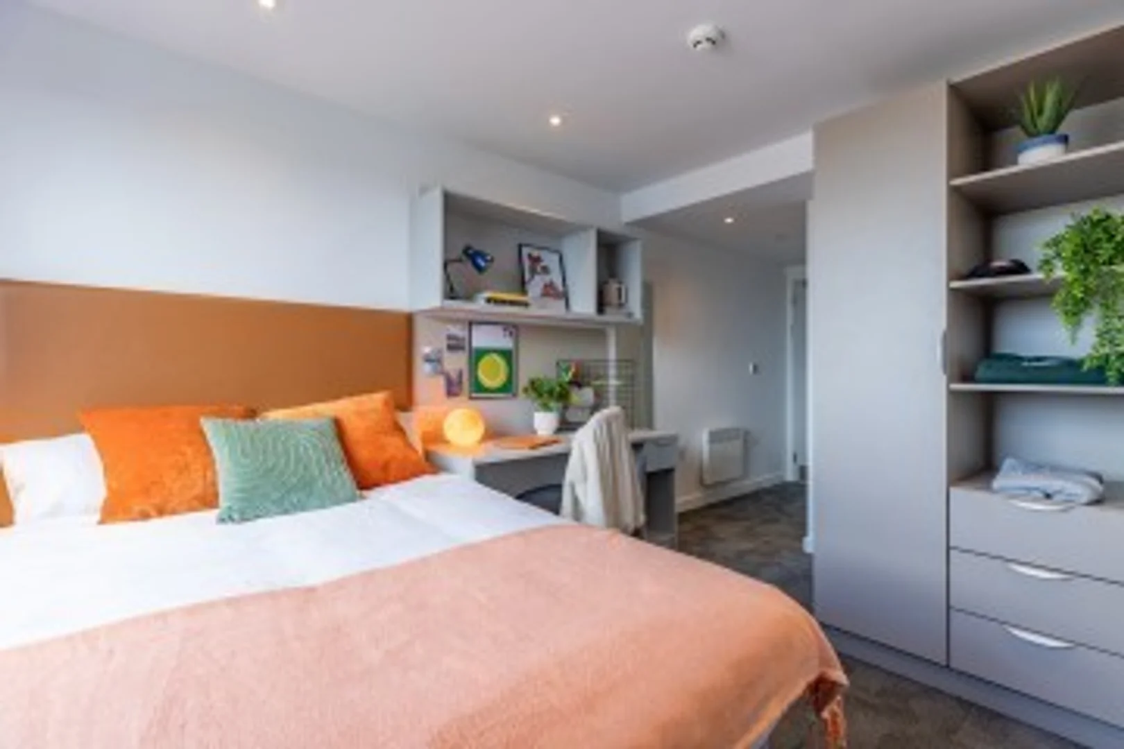 King William St, Salford M50 3ZP, United Kingdom