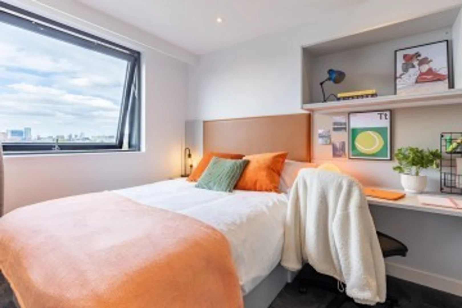 King William St, Salford M50 3ZP, United Kingdom