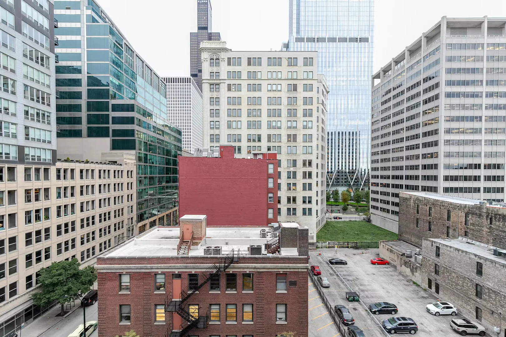 West Jackson Boulevard, West Loop
