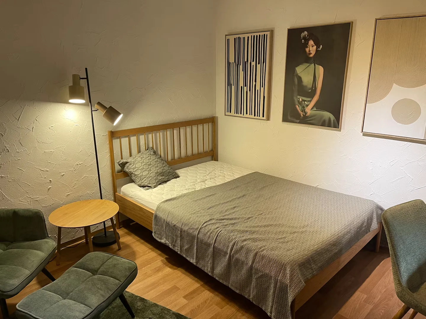 Helles und luftiges Studentenzimmer mit einfachem Zugang zur Universität in 