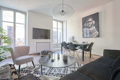 Habitación privada en 5 Av. Foch, 54000 Nancy, France, imagen 8 de 12