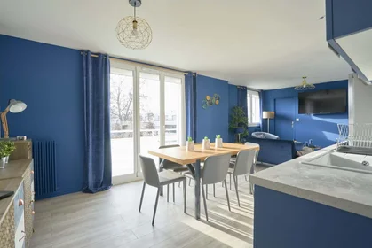 Privatzimmer in der 1 Rue Lagrive, 51100 Reims, France, bild 17 von 19