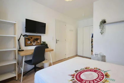 Private room at 9 Rue Martin Munier, 54000 Nancy, France, image 2 of 24