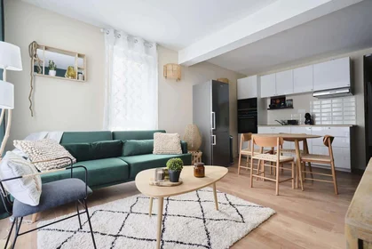 Privatzimmer in der 29 Rue Cérès, 51100 Reims, France, bild 13 von 18