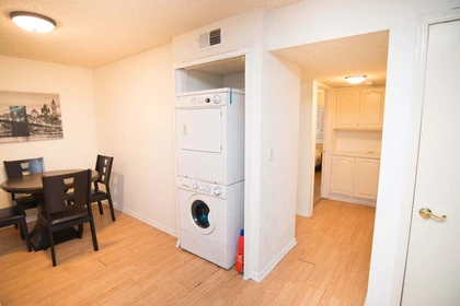 Private room at Pelham Avenue, image 31 of 32
