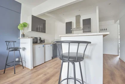 Quarto privado em 5 Rue Cardinal Suhard, 51100 Reims, France, imagem 12 de 14