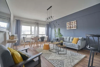Quarto privado em 5 Rue Cardinal Suhard, 51100 Reims, France, imagem 6 de 14