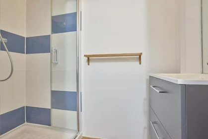 Özel oda konumu 12 Rue Condorcet, 51100 Reims, France, 4 12 görüntüsü
