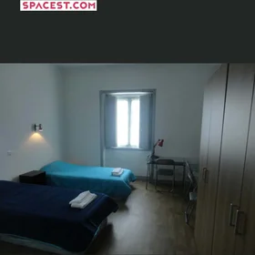 Habitación privada en Praça do Comércio 28, 3000-116 Coimbra, Portugal, imagen 1 de 14