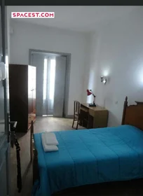 Habitación privada en Praça do Comércio 28, 3000-116 Coimbra, Portugal, imagen 1 de 14