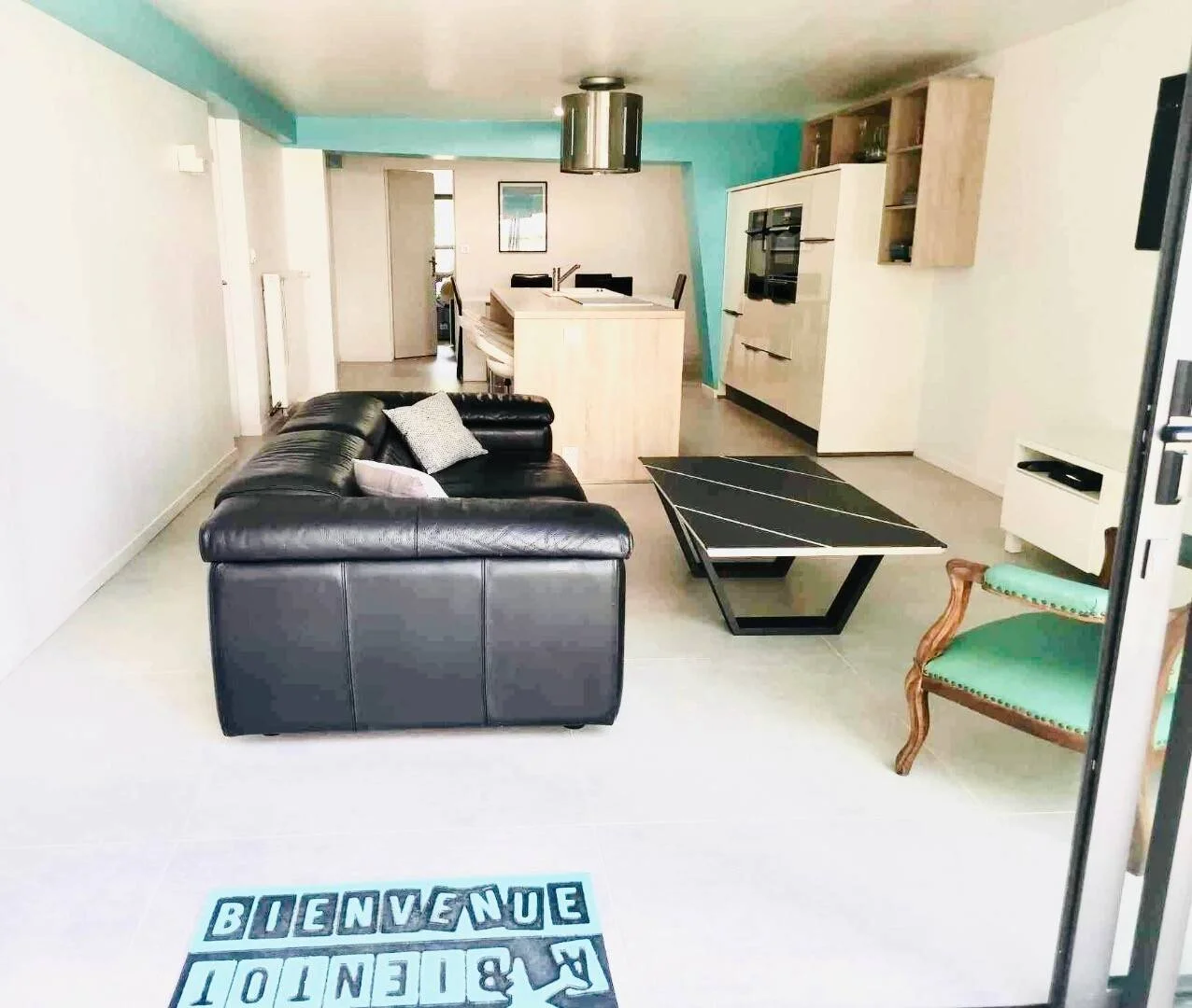 Chambre à louer dans un appartement d'étudiant à , entièrement meublée