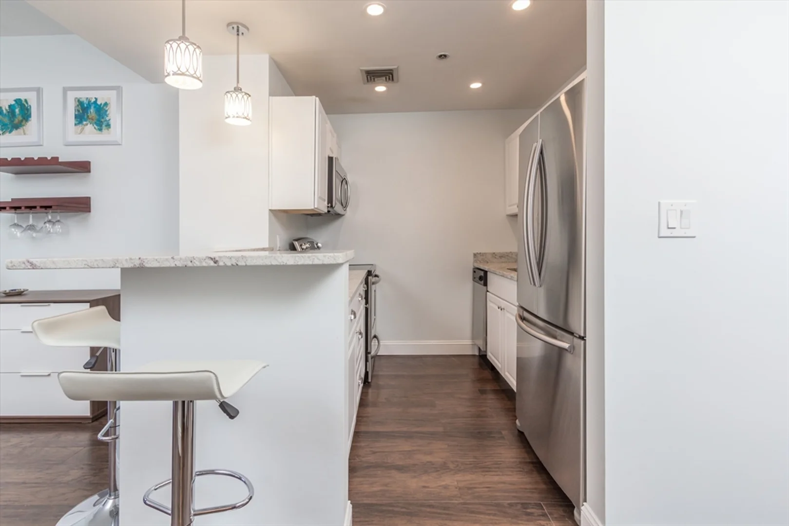 Asequible apartamento estudio con características esenciales en 