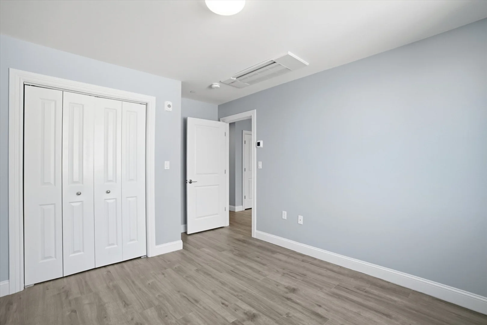 632, Centre St., Unit 303, Jamaica Plain, Boston, MA, 02139