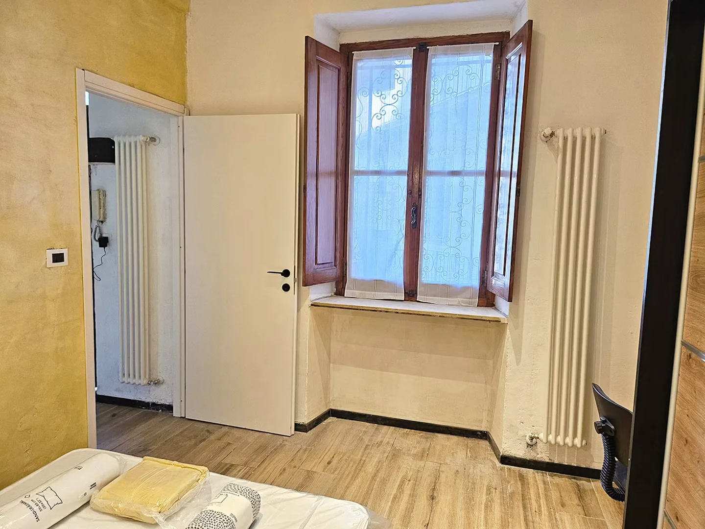 Chambre d'étudiant confortable et spacieuse dans 
