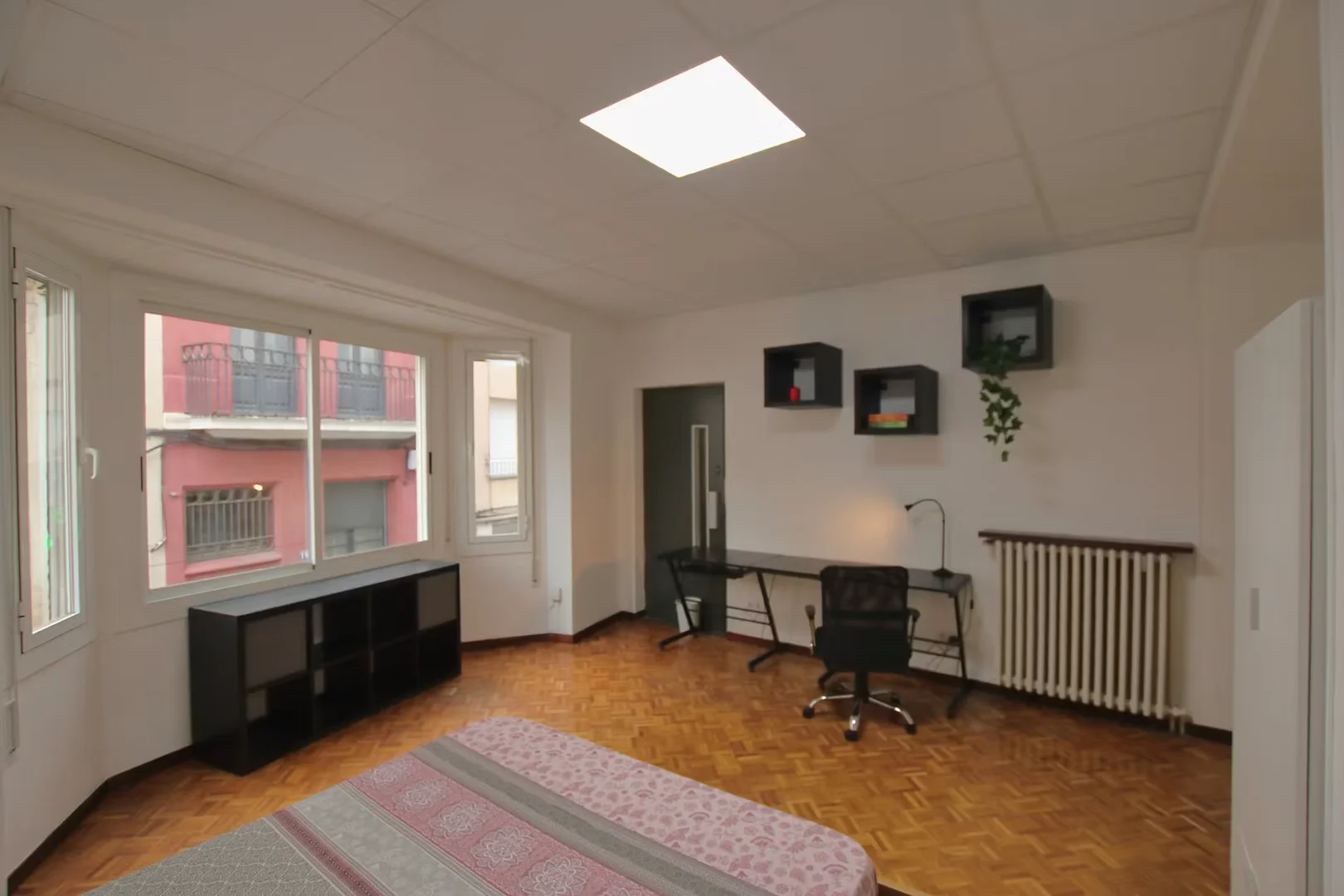 Quarto de estudante funcional perfeito para estudar em 