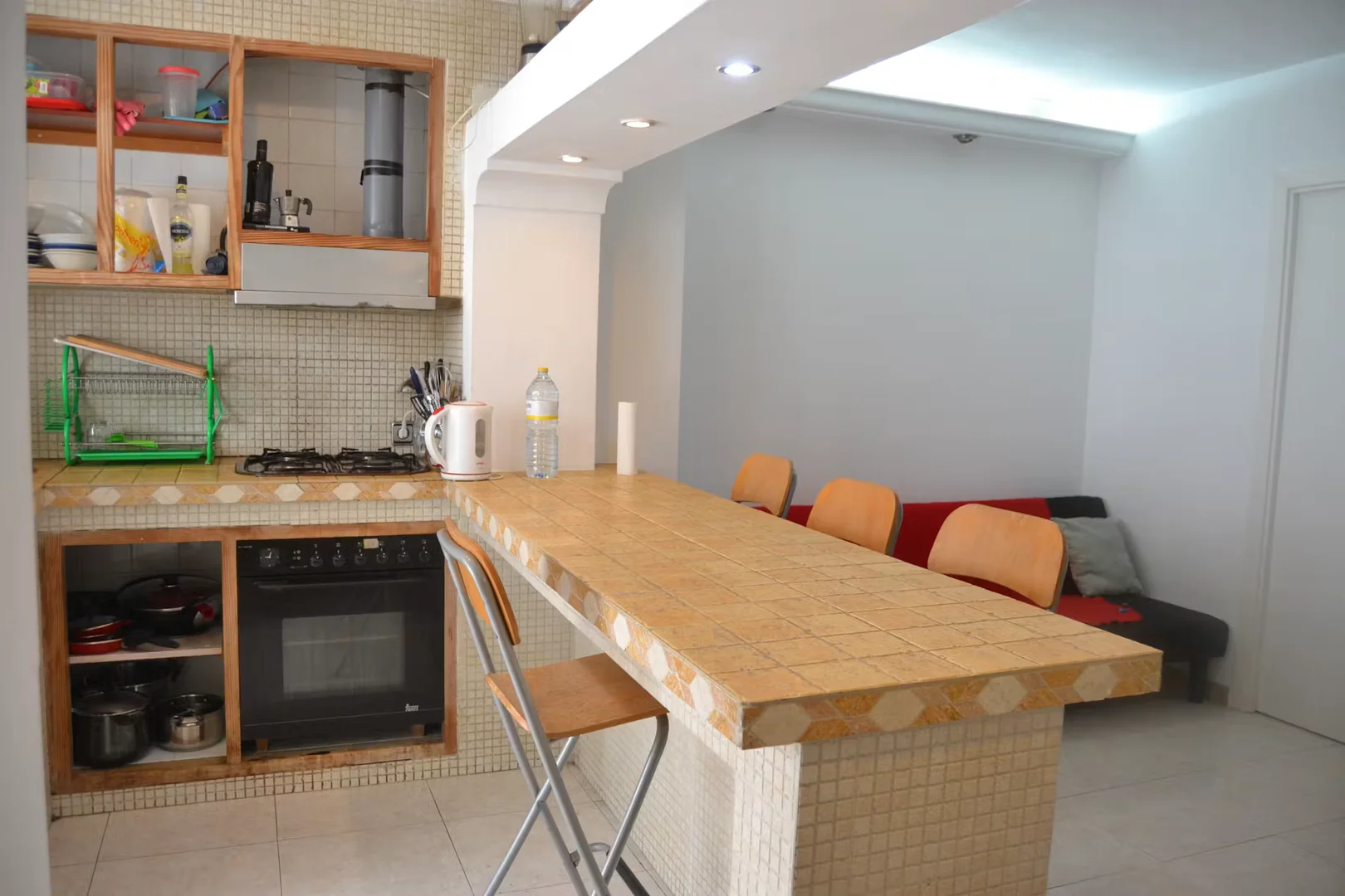 Budget-friendly student room close to campus in 