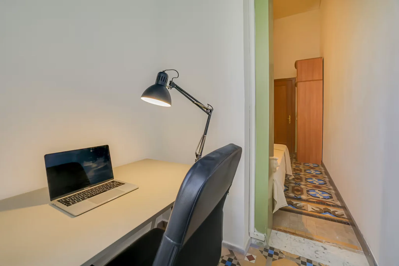 Camera per studenti in  con servizi moderni
