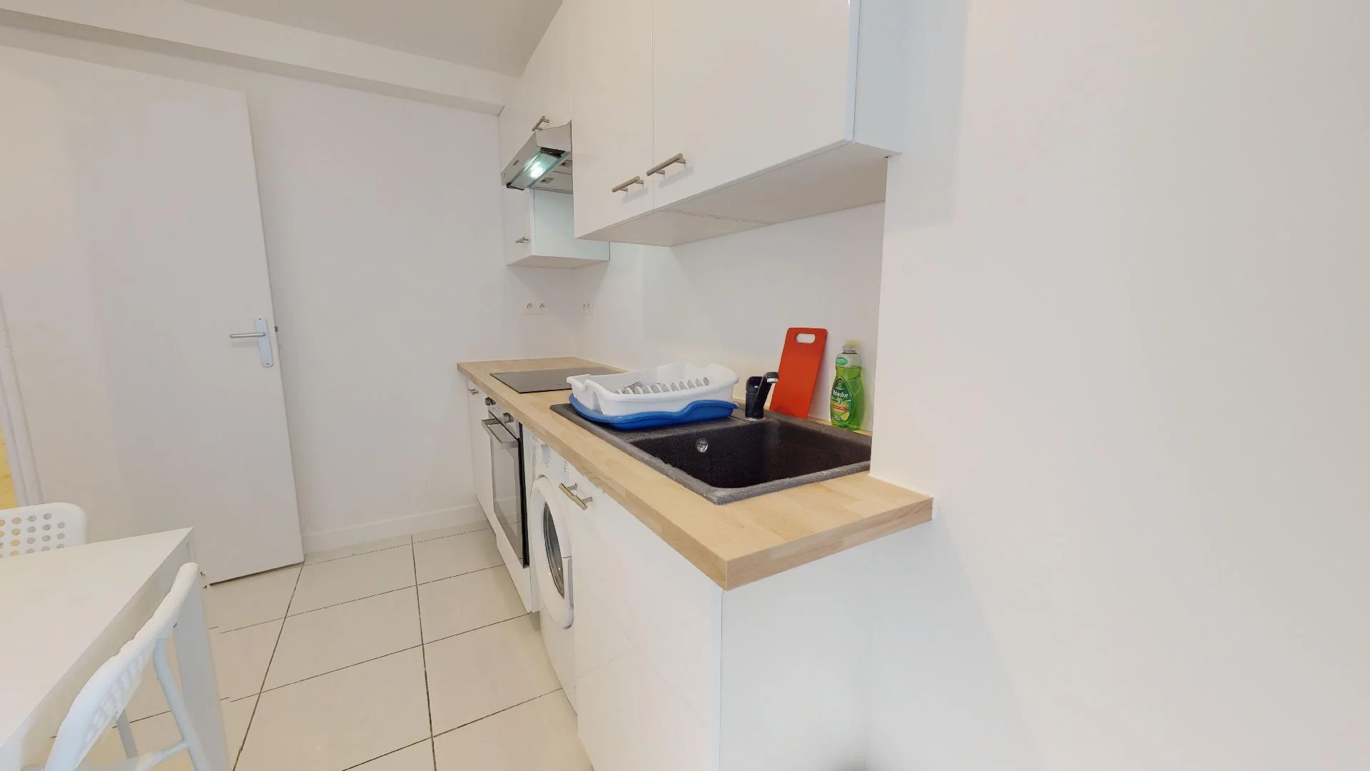 Quarto de estudante funcional perfeito para estudar em