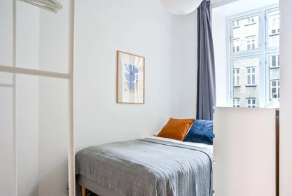 Quarto privado em Nørrebro, Copenhagen, Denmark, imagem 2 de 19