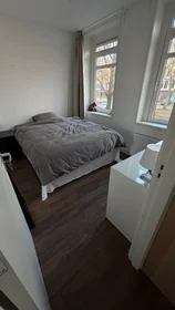 Stanza privata in Willem de Zwijgerlaan, immagine 1 di 10