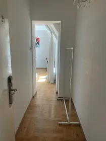 Private room at Molstraat, image 1 of 4
