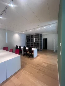 Chambre privée à Via Morandi, Lesna, image 5 de 10