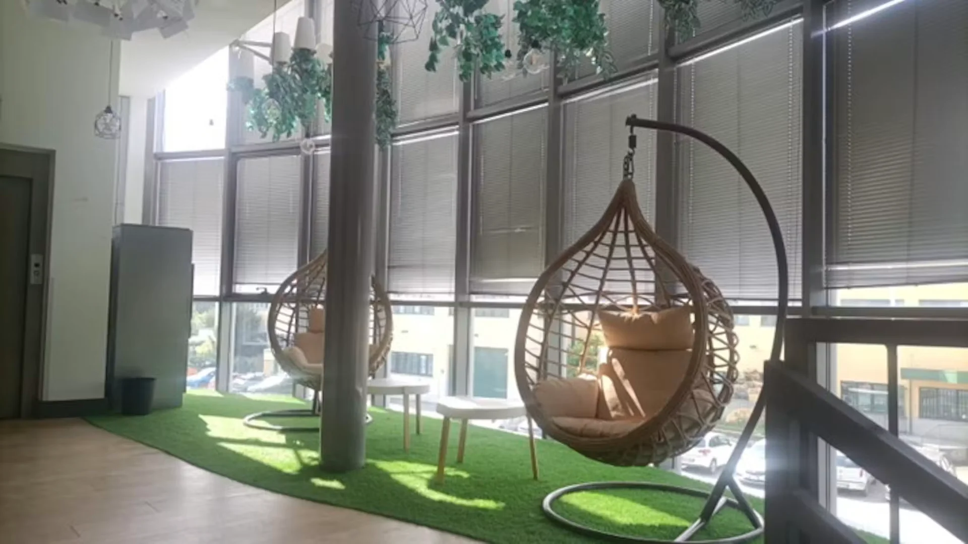 Chambre confortable pour étudiants disponible dans 