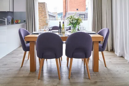 Appartamento intero in Great Tower Street, City of London, immagine 4 di 10