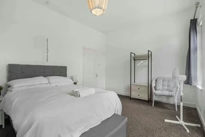 Appartamento intero in Saint Oswald's Road, Levenshulme, immagine 1 di 10