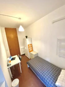 Habitación privada en Via Prospero Petroni, Murat, imagen 2 de 10