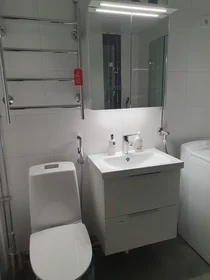Stanza privata in Taivaskero, Länsimäki, immagine 9 di 10