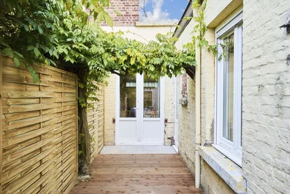 Privatzimmer in der 28 rue de la Phalecque, bild 10 von 22