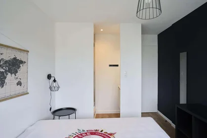 Özel oda konumu 4 Pl. de la Division de Fer, 54000 Nancy, France, 4 23 görüntüsü