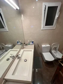 Habitación privada en Carrer de Mallorca, L'Eixample, imagen 9 de 10