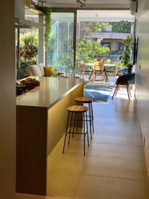 Logement entier à Avenida Comandante Júlio de Moura 755, image 21 de 41