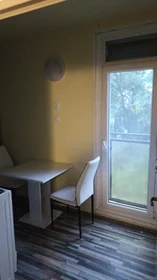 Logement entier à Endresz György utca, image 3 de 25