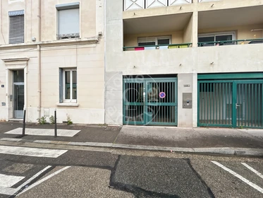 Logement entier à Rue Trarieux, image 20 de 22