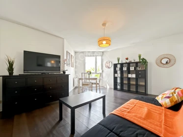 Logement entier à Rue Trarieux, image 3 de 22