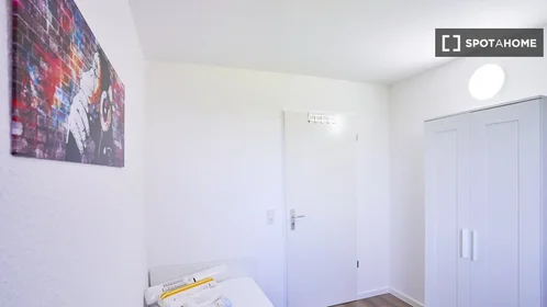 Privatzimmer in der Kölner Landstraße, bild 16 von 19
