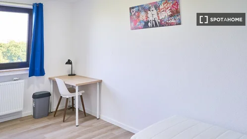Privatzimmer in der Kölner Landstraße, bild 18 von 19