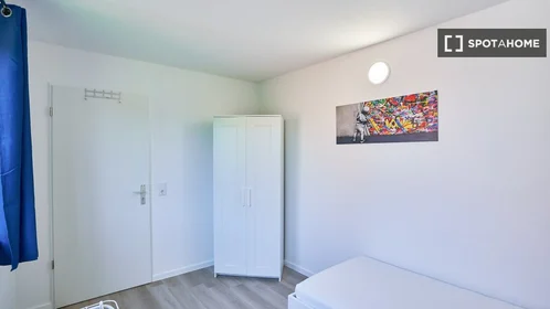 Privatzimmer in der Kölner Landstraße, bild 4 von 19