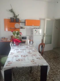 Stanza privata in Via Perugia, immagine 4 di 10
