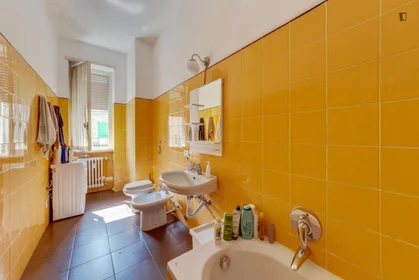 共享房间 在 Corso Di Porta Romana, 17的图像15